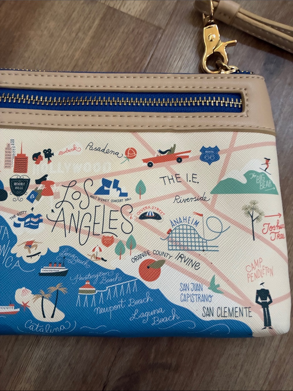 Spartina 449 Blue, Beige & Orange Southern California Map Wristlet - Picture 9 of 9